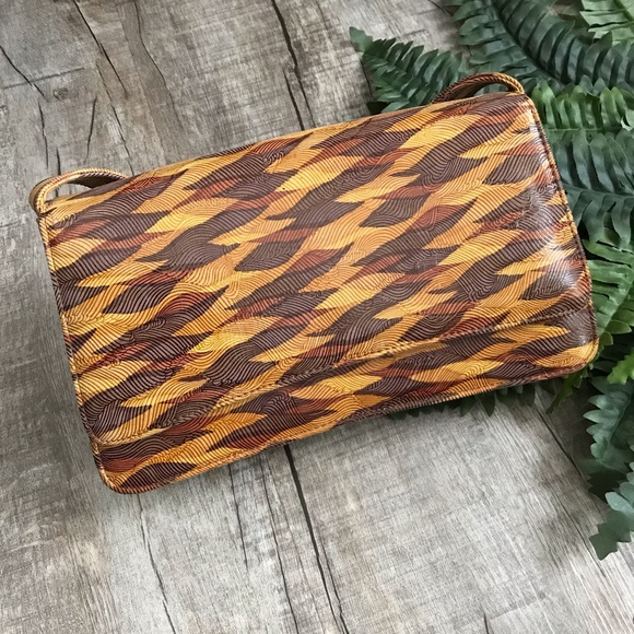 J.Renee Metro Handbag - Picture 2 of 8